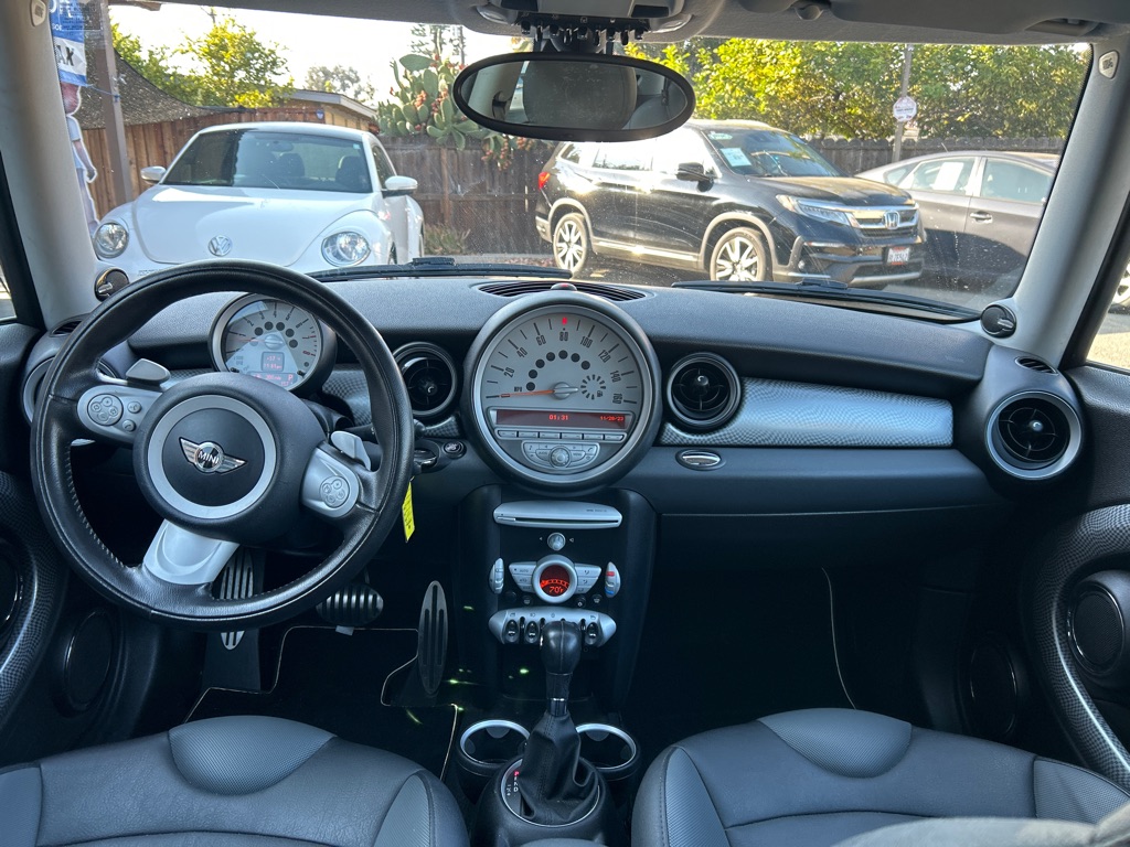 MINI COOPER 2010 MINI COOPER WMWMF7C57ATZ34556