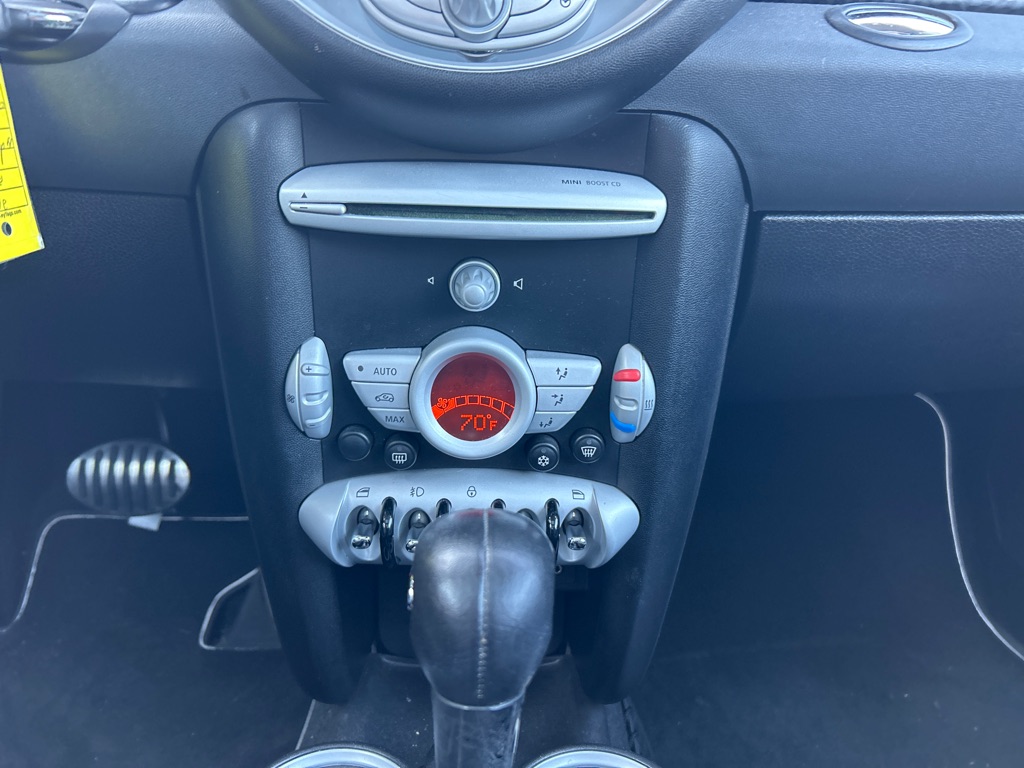 MINI COOPER 2010 MINI COOPER WMWMF7C57ATZ34556
