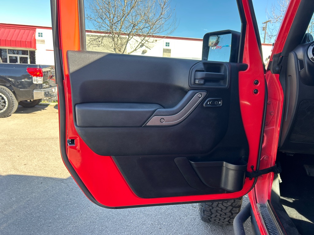 JEEP WRANGLER UNLIMI 2013 JEEP WRANGLER UNLIMI 1C4BJWDG2DL682254