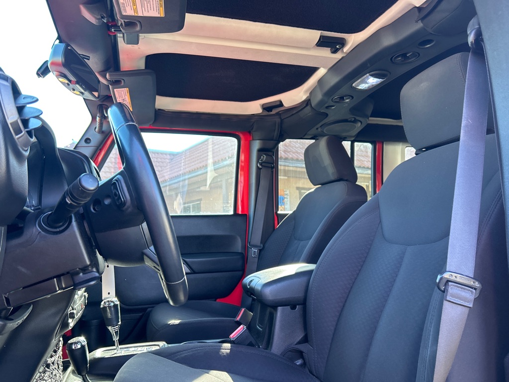 JEEP WRANGLER UNLIMI 2013 JEEP WRANGLER UNLIMI 1C4BJWDG2DL682254