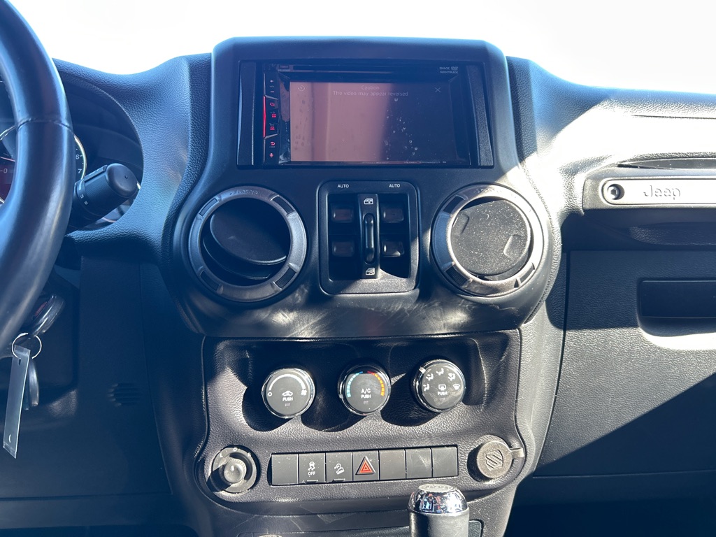 JEEP WRANGLER UNLIMI 2013 JEEP WRANGLER UNLIMI 1C4BJWDG2DL682254