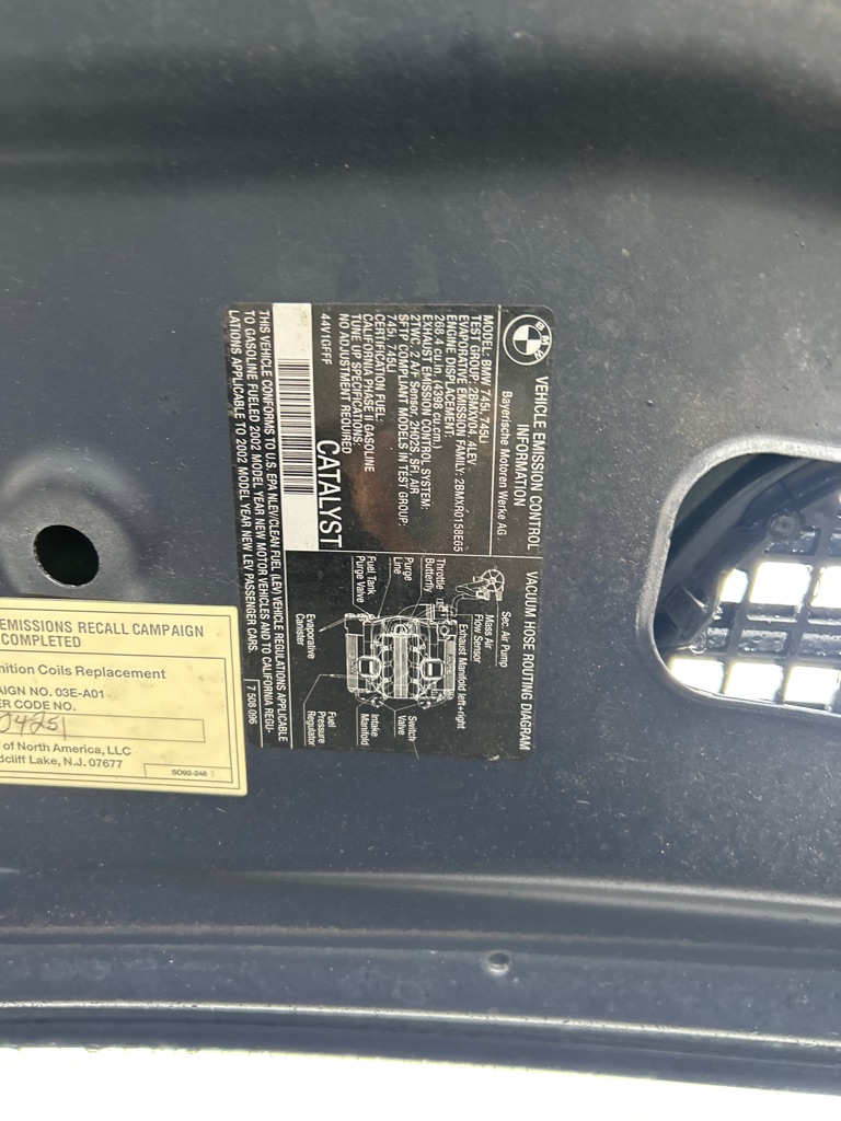BMW 745 2002 BMW 745 WBAGL634X2DP54085