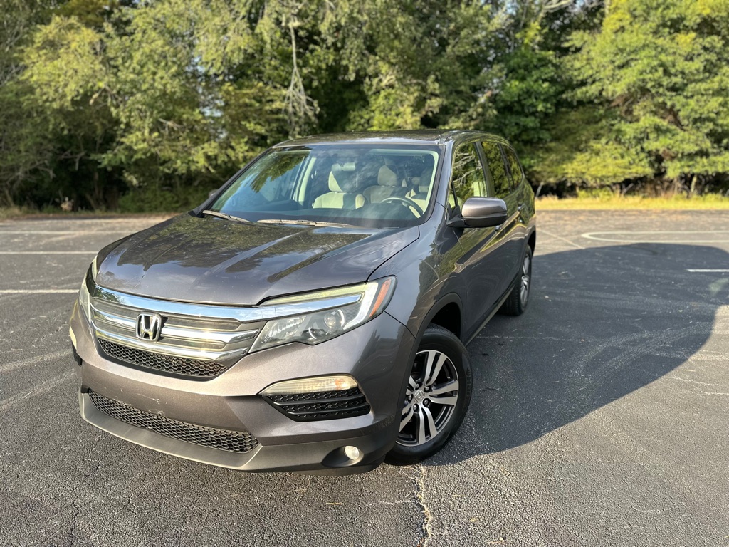 Gray 2017 Honda Pilot SUV / Crossover Front-Wheel Drive Automatic