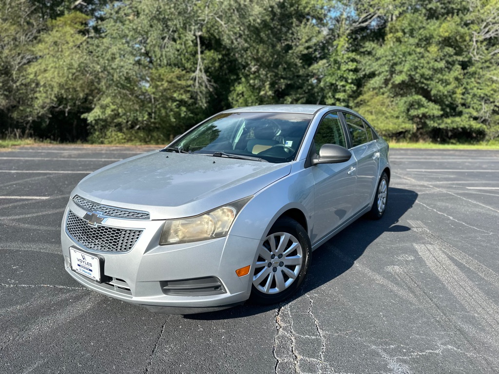 Silver 2011 Chevrolet Cruze Sedan Front-Wheel Drive Automatic