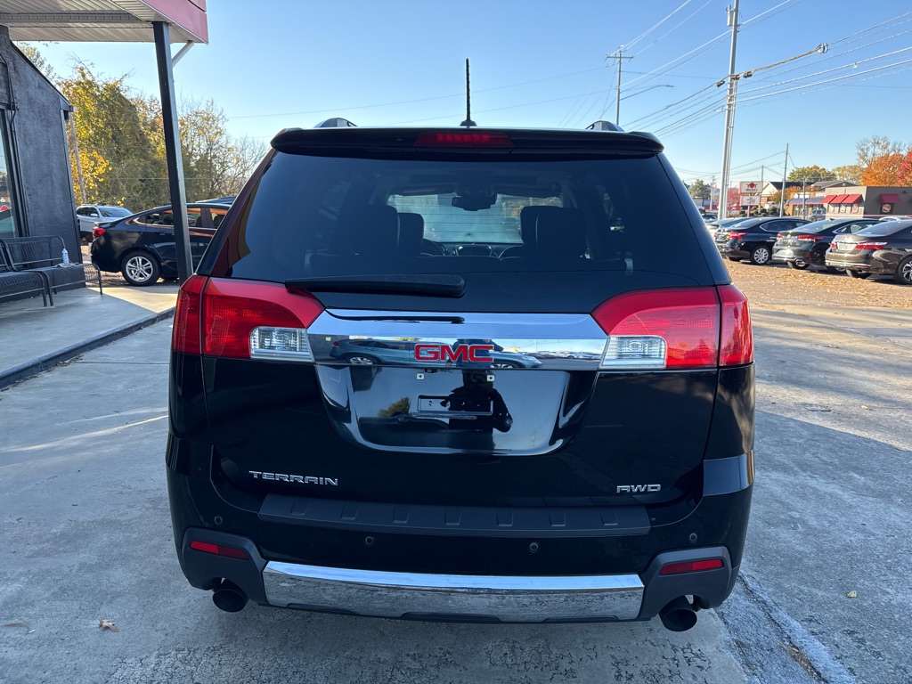 Photo 3 of this GMC TERRAIN