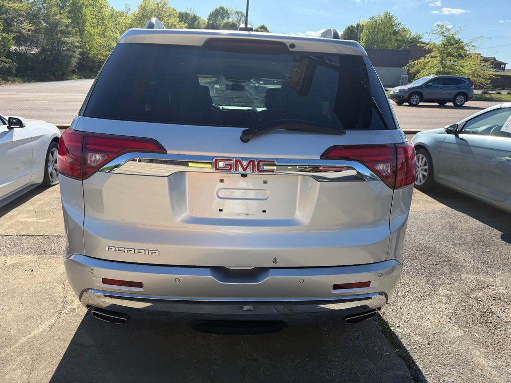 Photo 5 of this GMC ACADIA