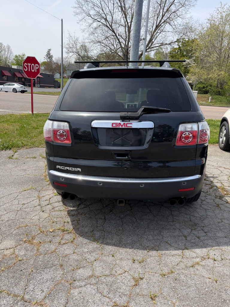 Photo 5 of this GMC ACADIA