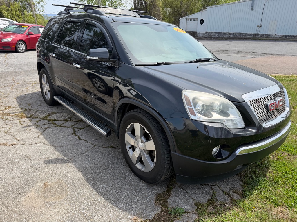 Photo 2 of this GMC ACADIA