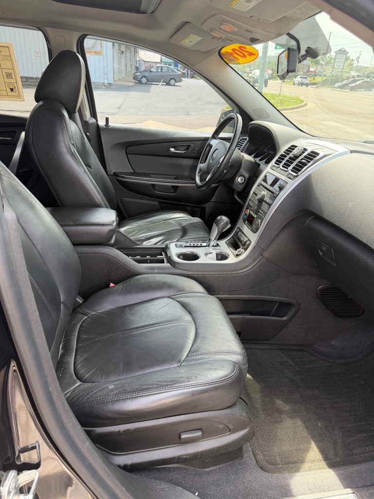 Photo 6 of this GMC ACADIA