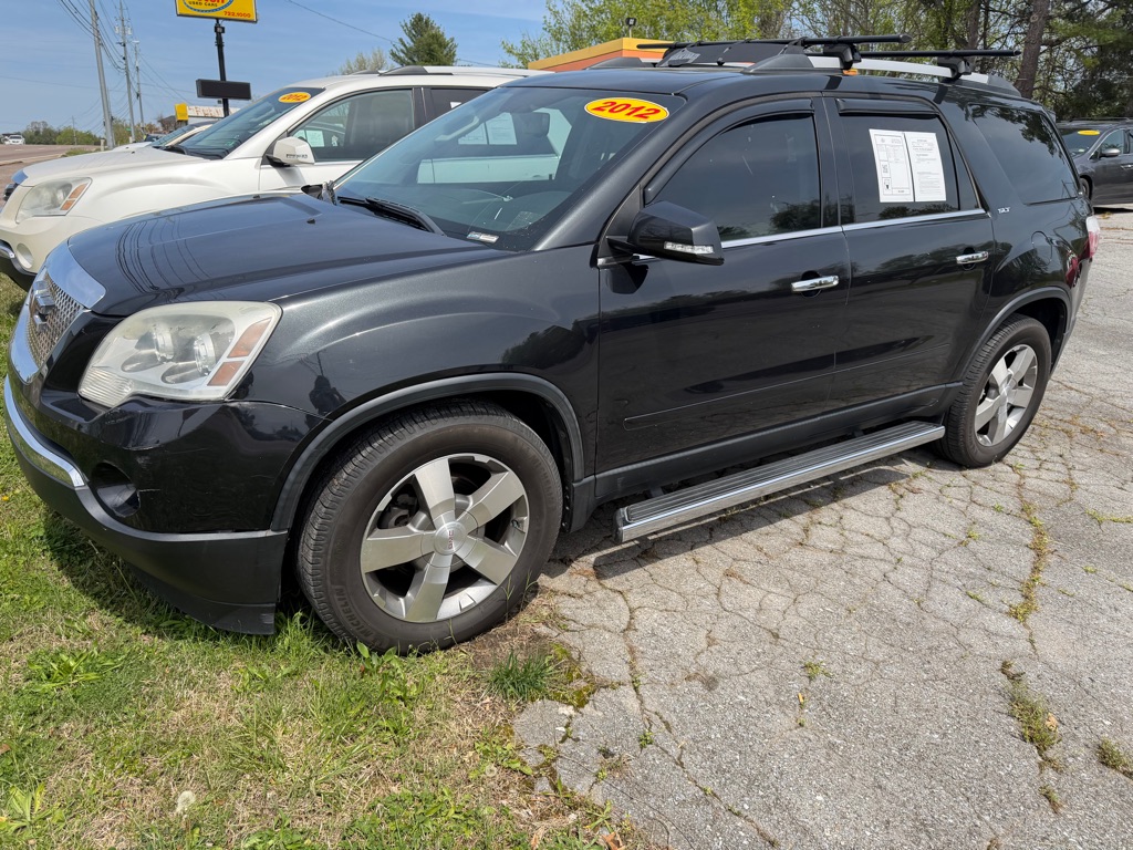 Photo 3 of this GMC ACADIA