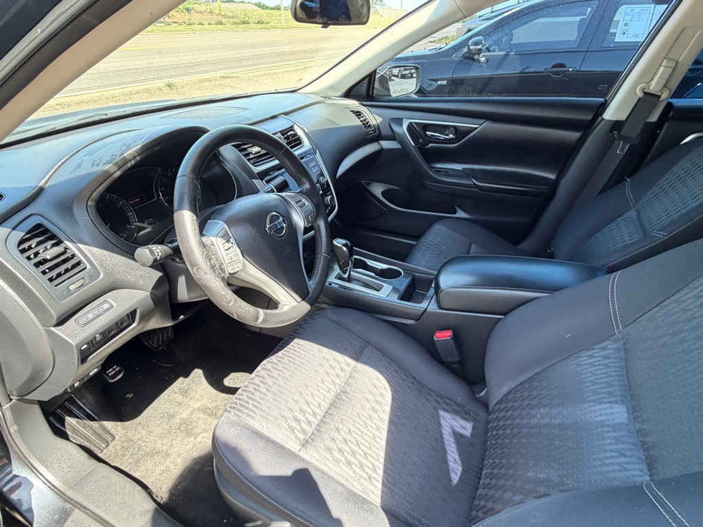 Photo 7 of this NISSAN ALTIMA