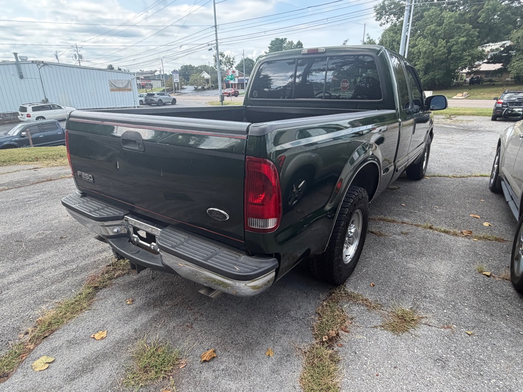 Photo 6 of this FORD F250