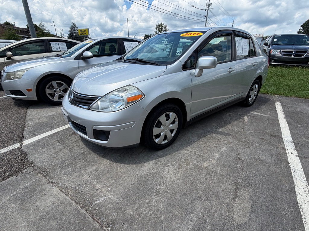 2011 NISSAN VERSA