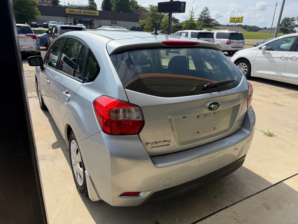 Photo 6 of this SUBARU IMPREZA