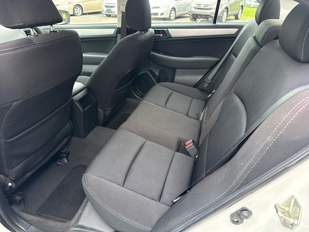 Photo 6 of this SUBARU LEGACY