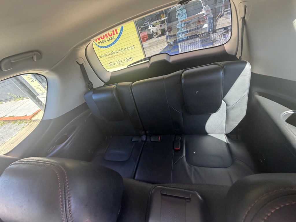 Photo 12 of this NISSAN ARMADA