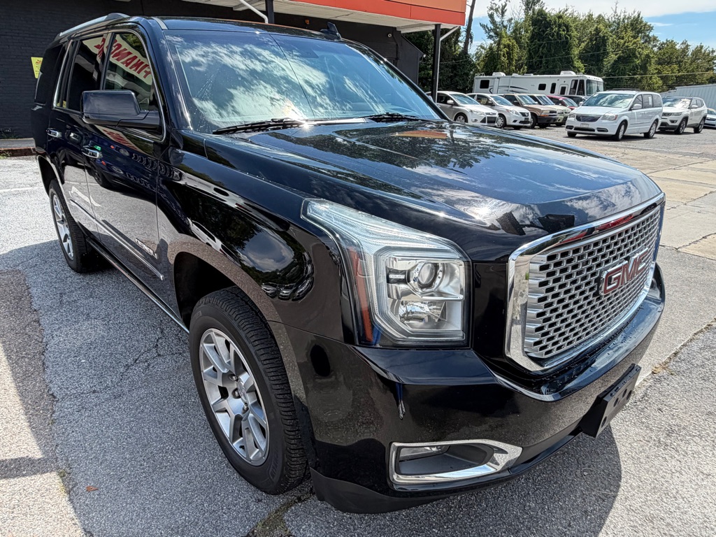 Photo 3 of this GMC YUKON