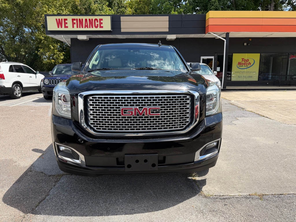 Photo 2 of this GMC YUKON