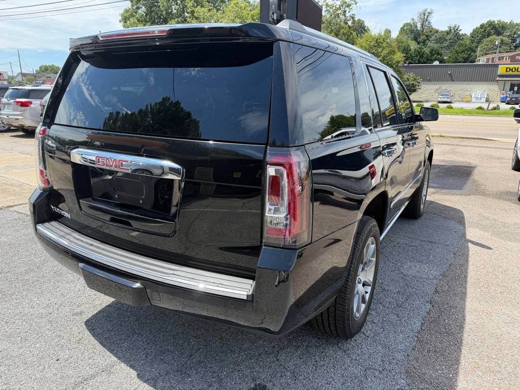 Photo 5 of this GMC YUKON