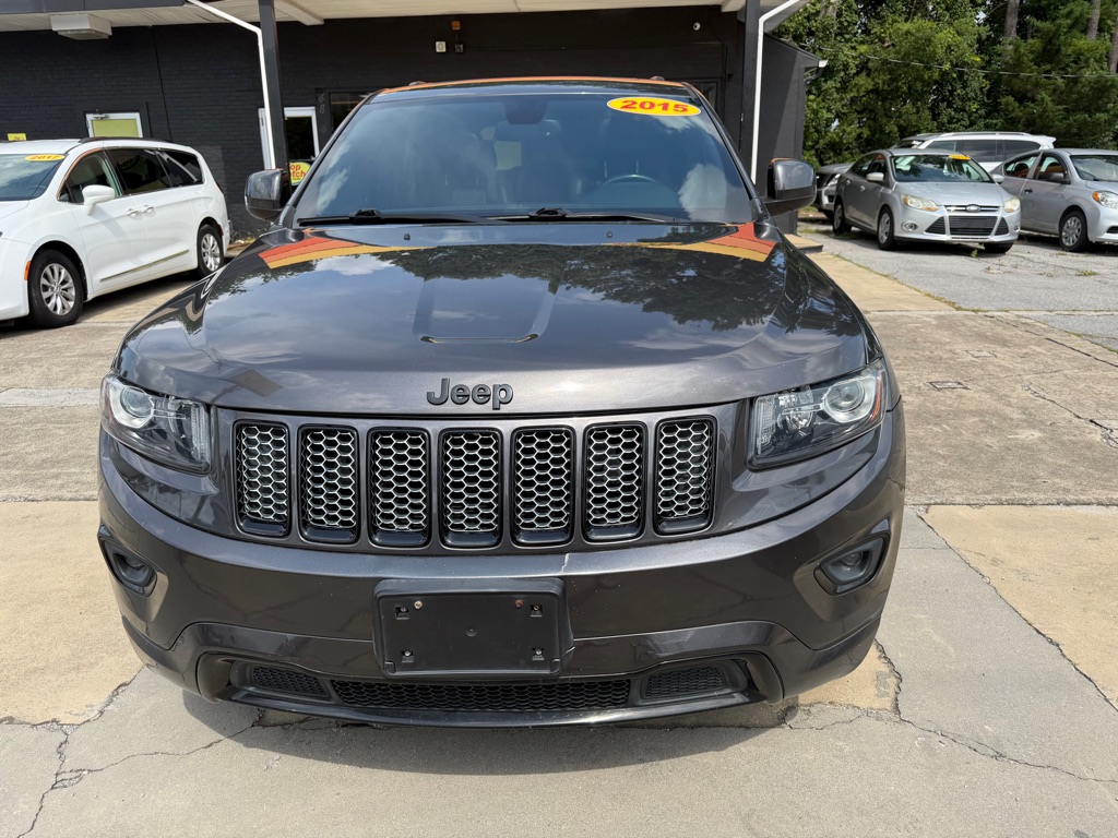 Photo 2 of this JEEP GRAND CHEROKEE