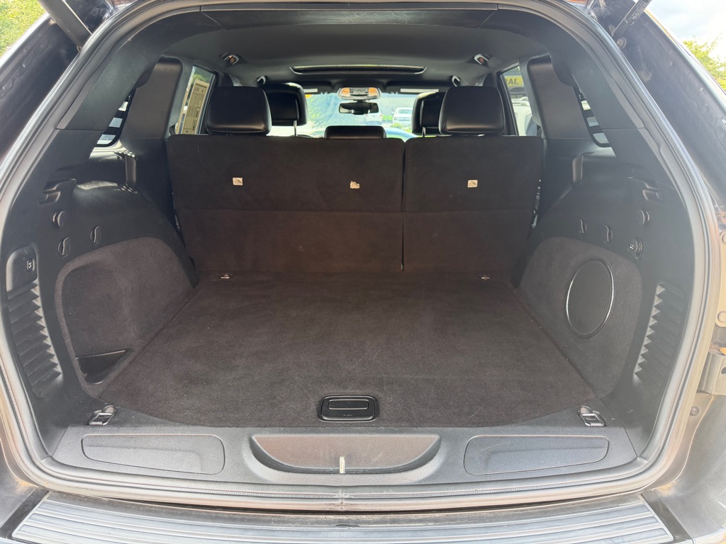 Photo 9 of this JEEP GRAND CHEROKEE