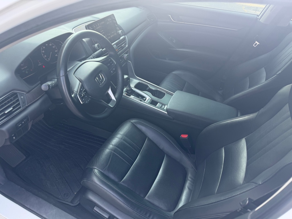 Photo 6 of this HONDA ACCORD
