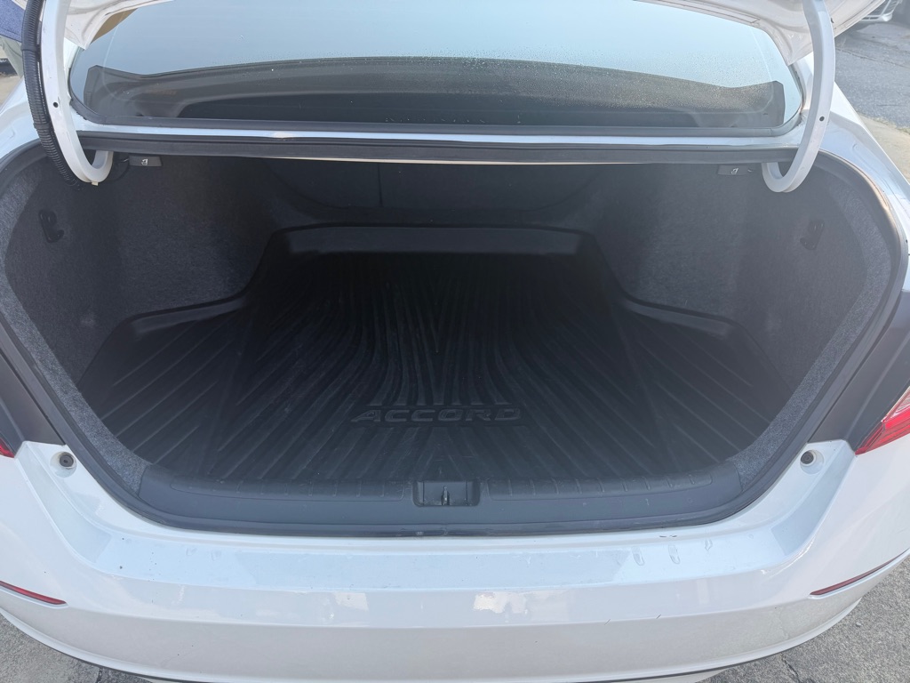 Photo 11 of this HONDA ACCORD