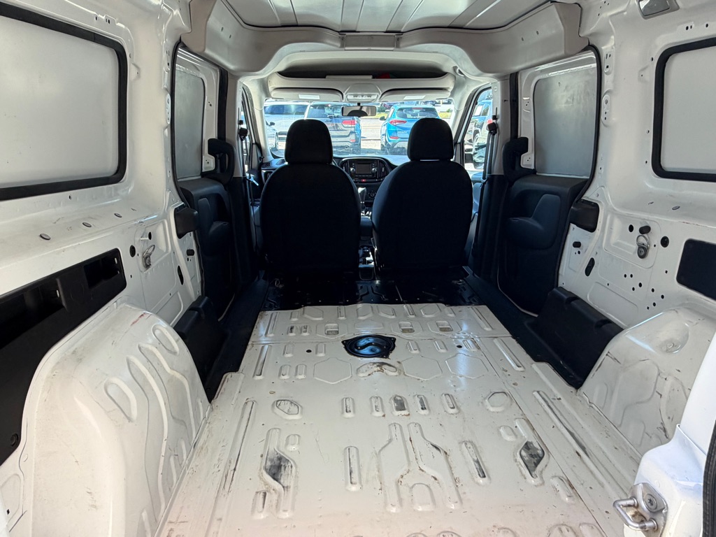 Photo 9 of this RAM PROMASTER CITY