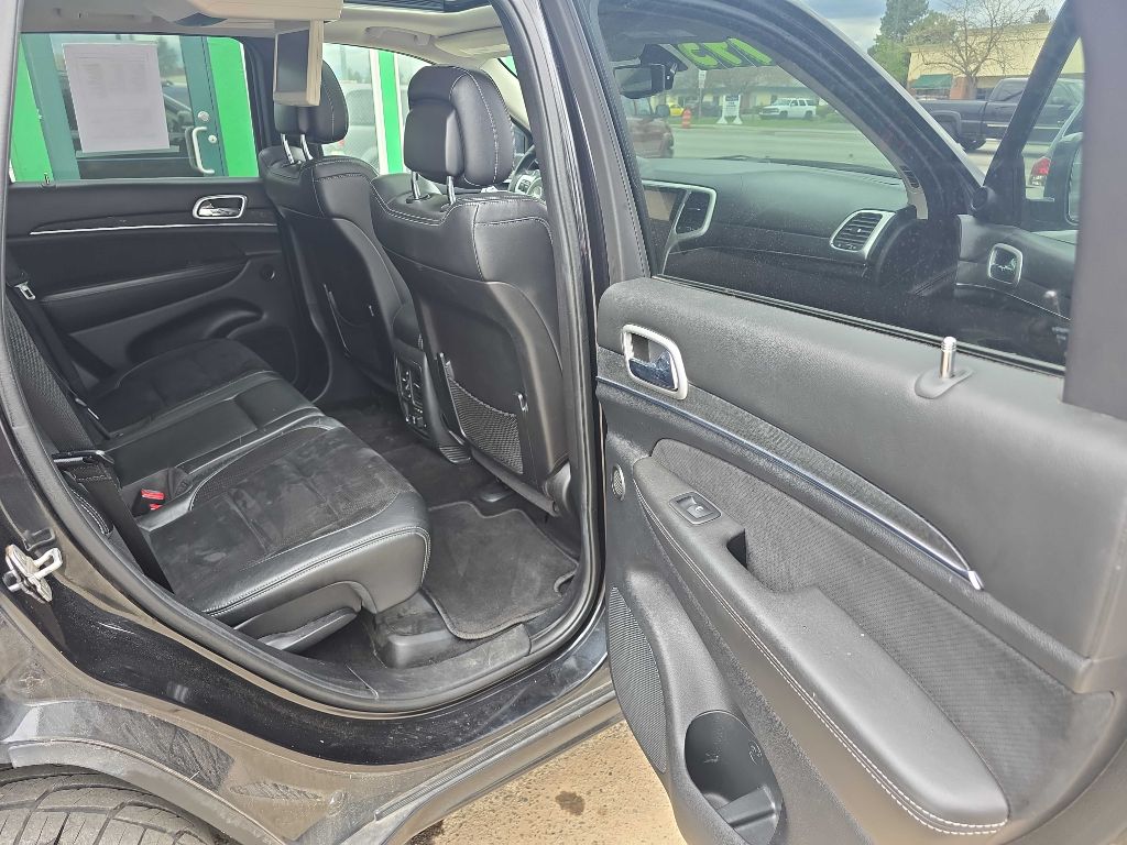 Photo 17 of this JEEP GRAND CHEROKEE