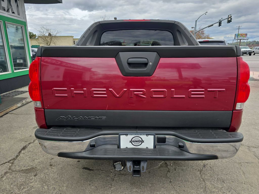 Photo 8 of this CHEVROLET AVALANCHE