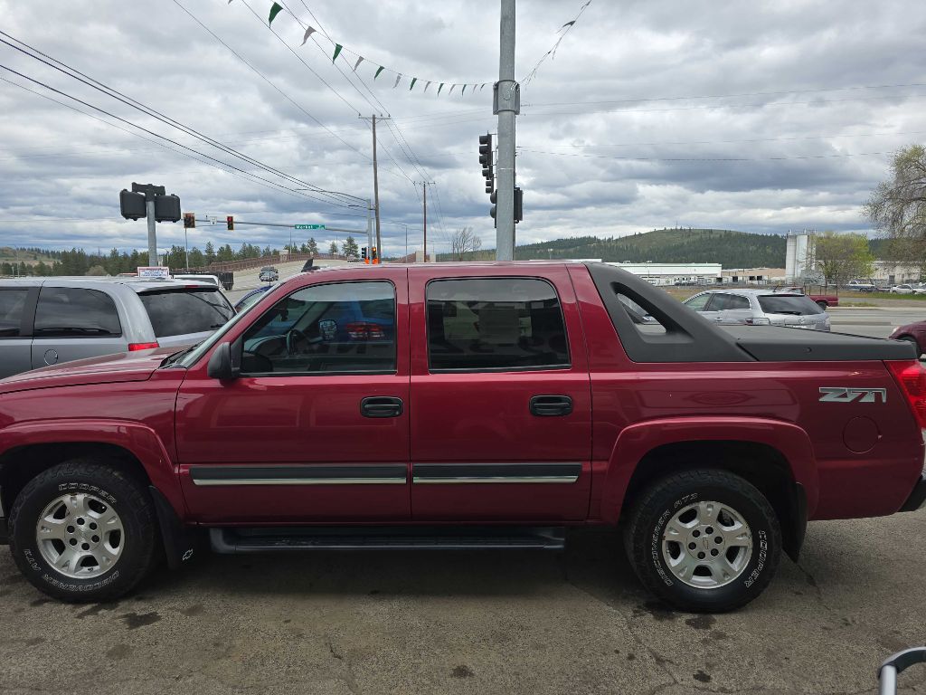 Photo 6 of this CHEVROLET AVALANCHE