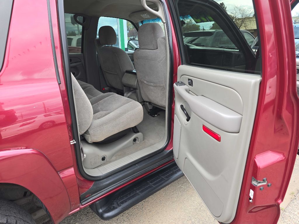 Photo 17 of this CHEVROLET AVALANCHE