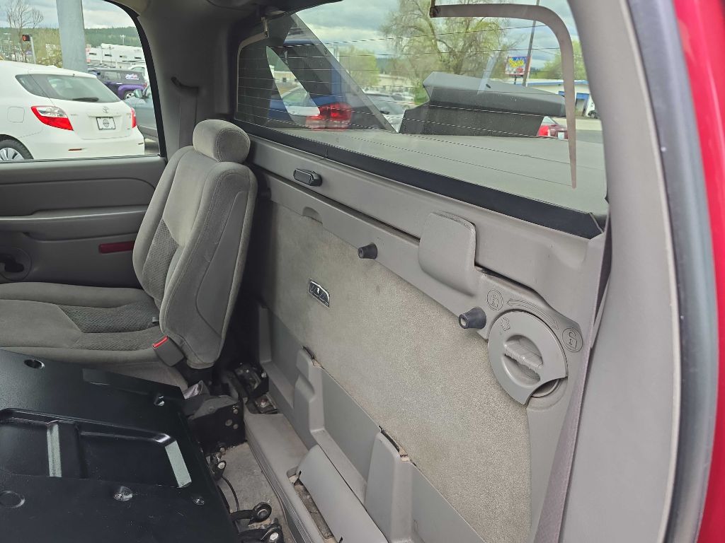 Photo 14 of this CHEVROLET AVALANCHE