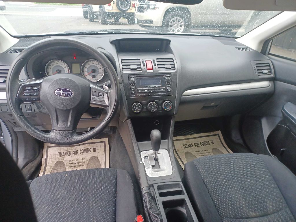 Photo 13 of this SUBARU IMPREZA