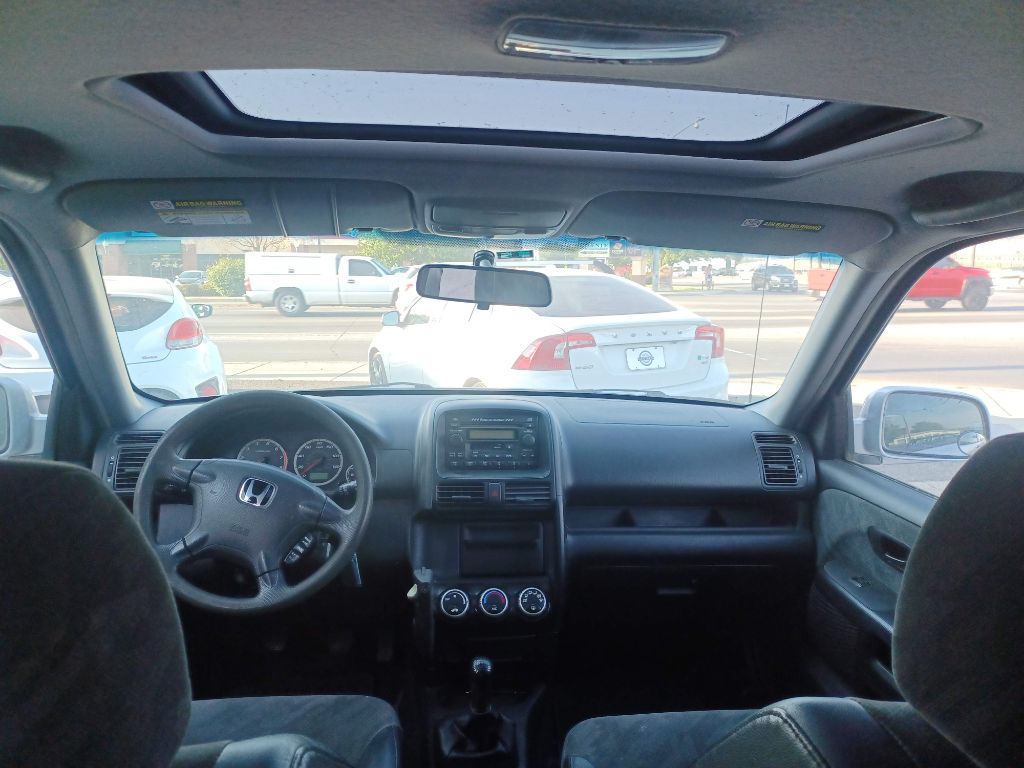 Photo 13 of this HONDA CR-V