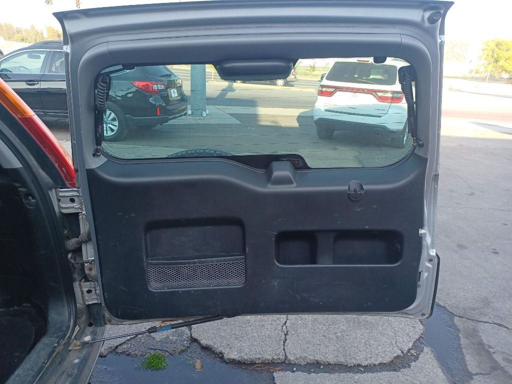 Photo 14 of this HONDA CR-V
