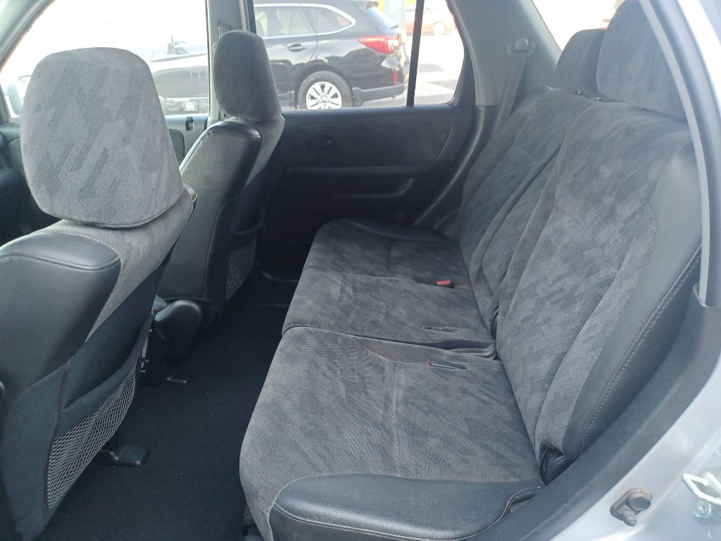 Photo 11 of this HONDA CR-V