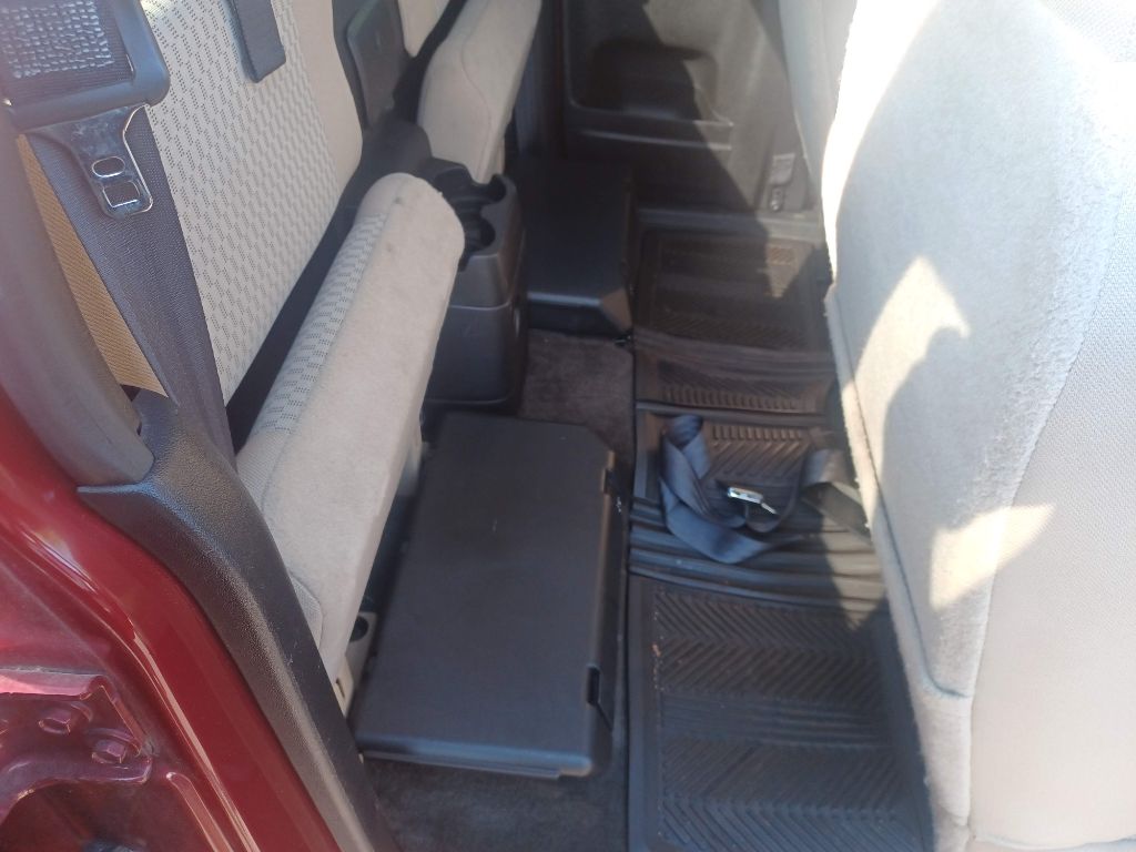 Photo 17 of this CHEVROLET COLORADO