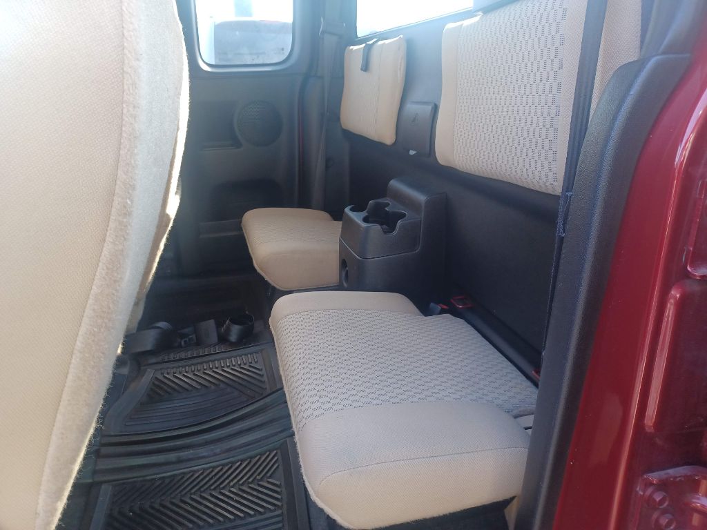 Photo 11 of this CHEVROLET COLORADO