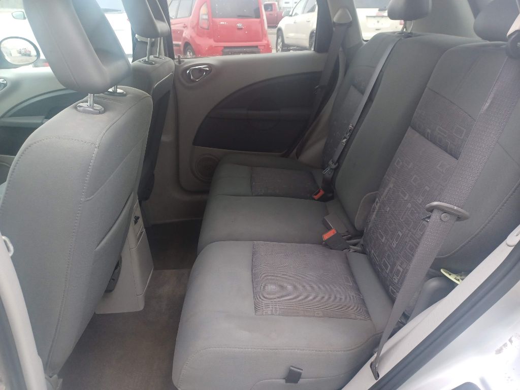 Photo 11 of this CHRYSLER PT CRUISER