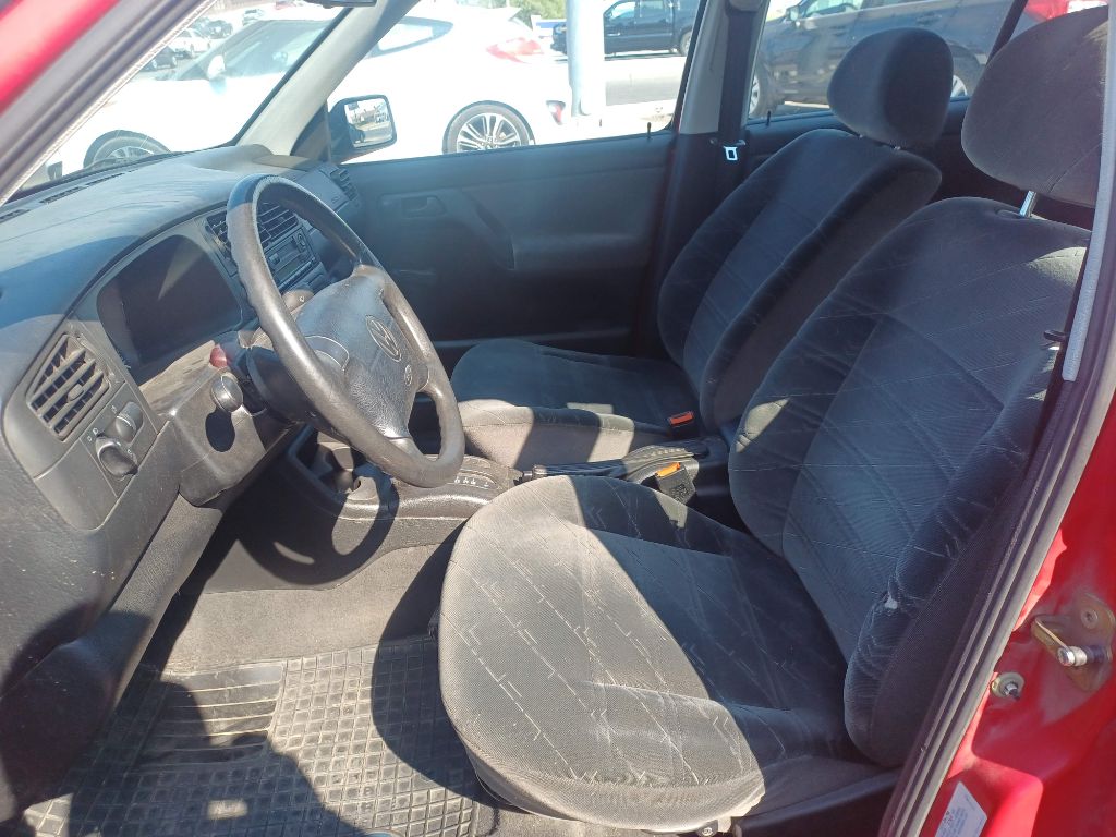 Photo 10 of this VOLKSWAGEN GOLF