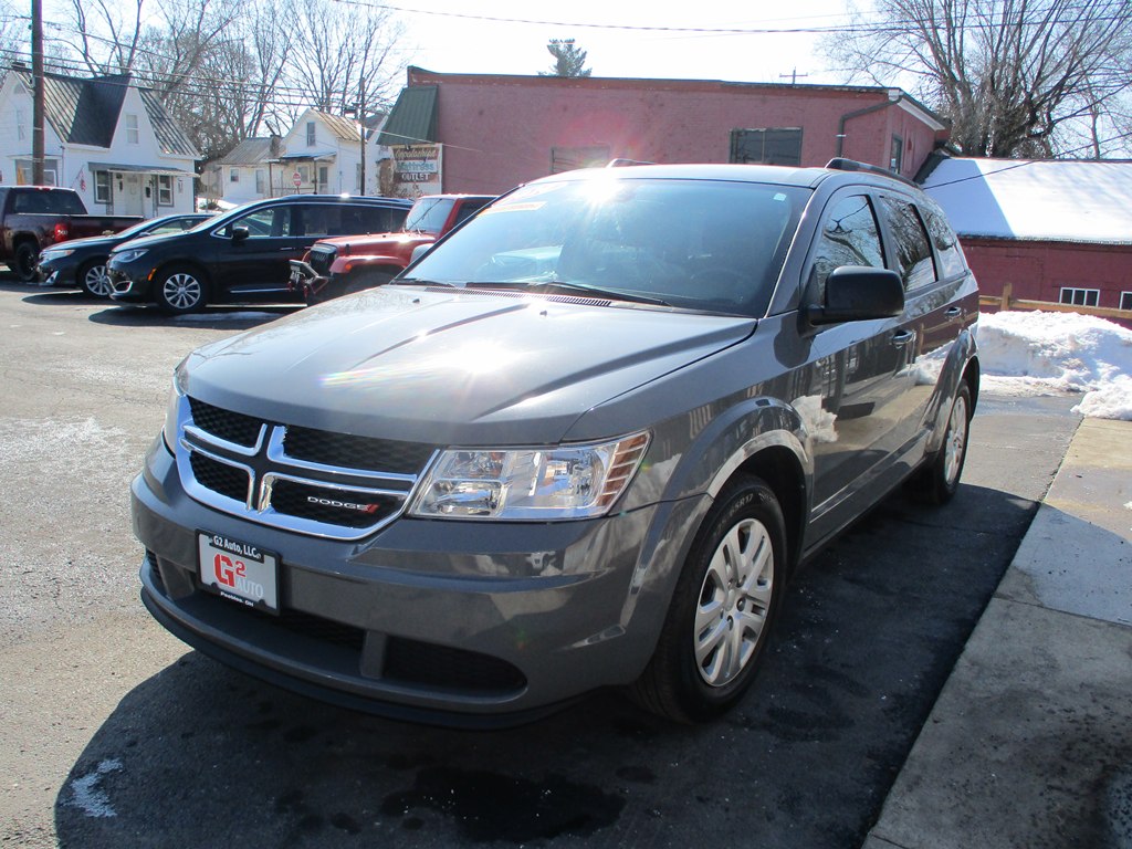 Photo 2 of this DODGE JOURNEY
