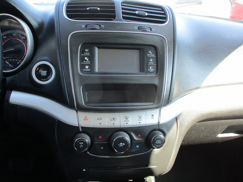 Photo 18 of this DODGE JOURNEY