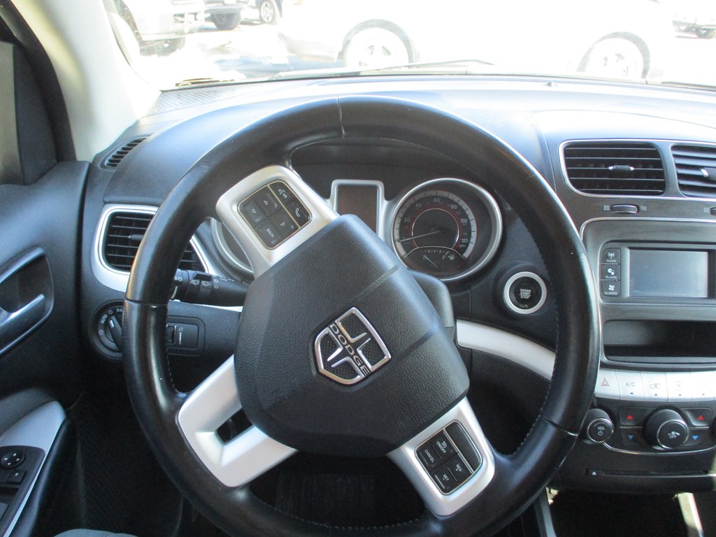 Photo 17 of this DODGE JOURNEY
