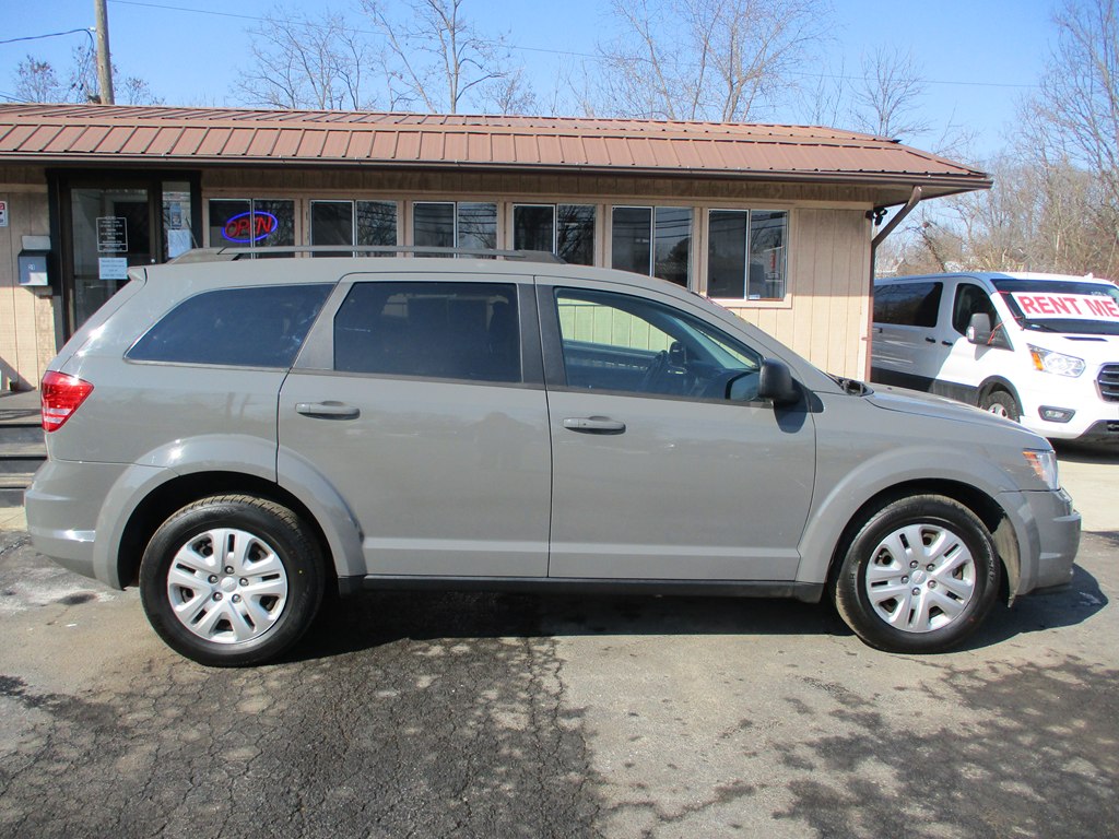 Photo 7 of this DODGE JOURNEY
