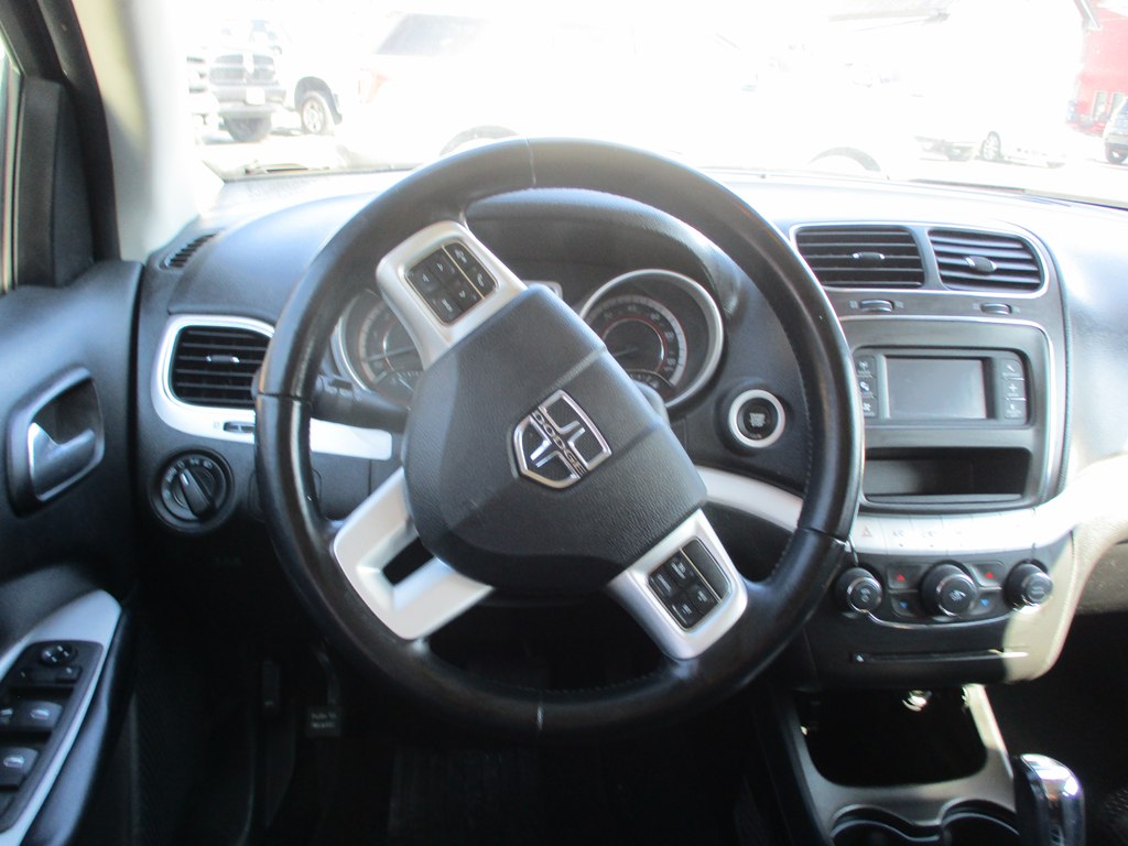 Photo 12 of this DODGE JOURNEY