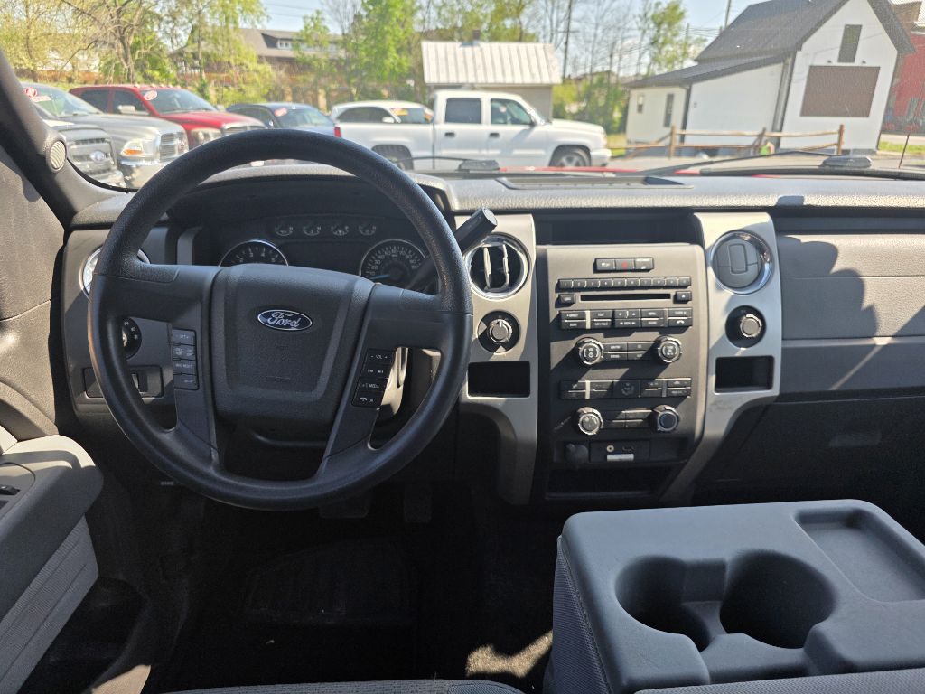 Photo 8 of this FORD F-150
