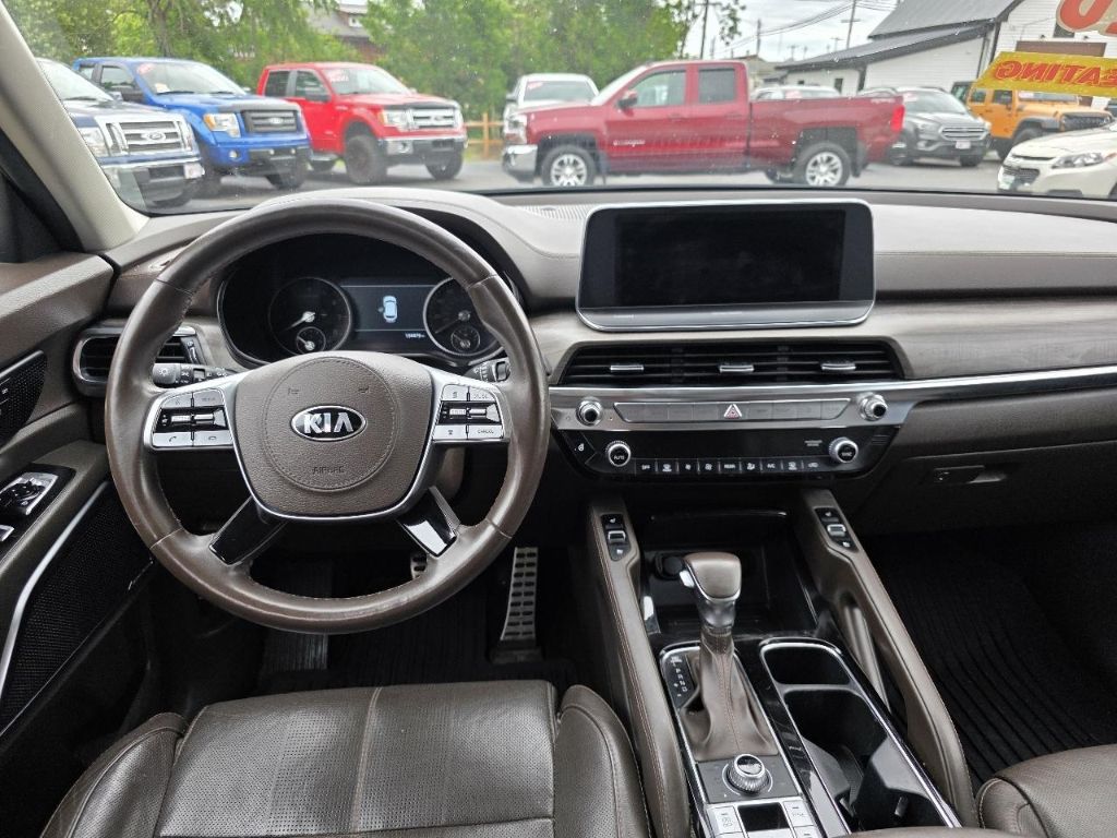 Photo 11 of this KIA TELLURIDE
