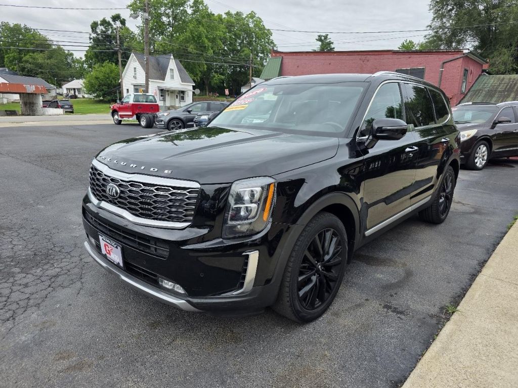 Photo 3 of this KIA TELLURIDE