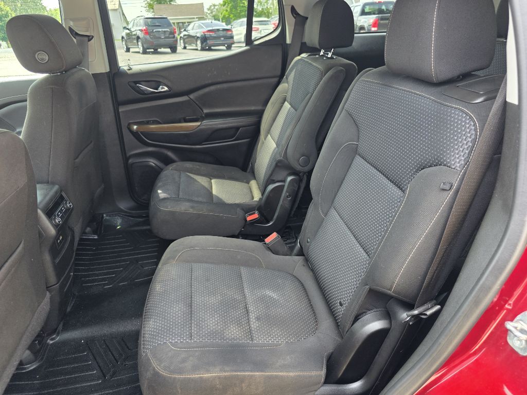 Photo 13 of this GMC ACADIA